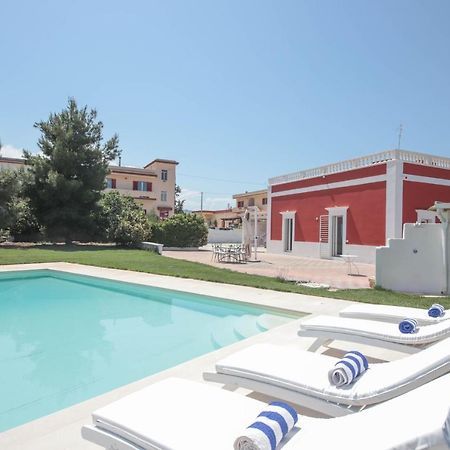 Villa Dyria Exclusive Swimming Pool مونوبولي المظهر الخارجي الصورة