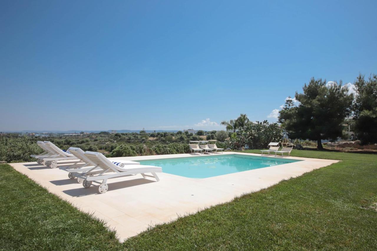 Villa Dyria Exclusive Swimming Pool مونوبولي المظهر الخارجي الصورة