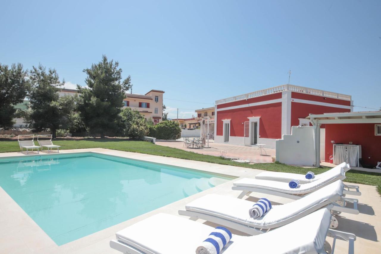 Villa Dyria Exclusive Swimming Pool مونوبولي المظهر الخارجي الصورة